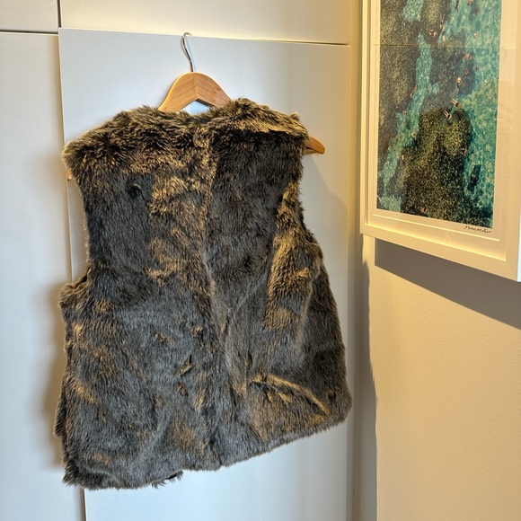 Talula Park Slope Vest - Picture 4 of 4